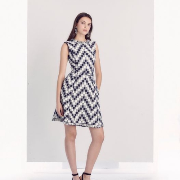 Oscar de la Renta Dresses & Skirts - Oscar de la Renta Dress